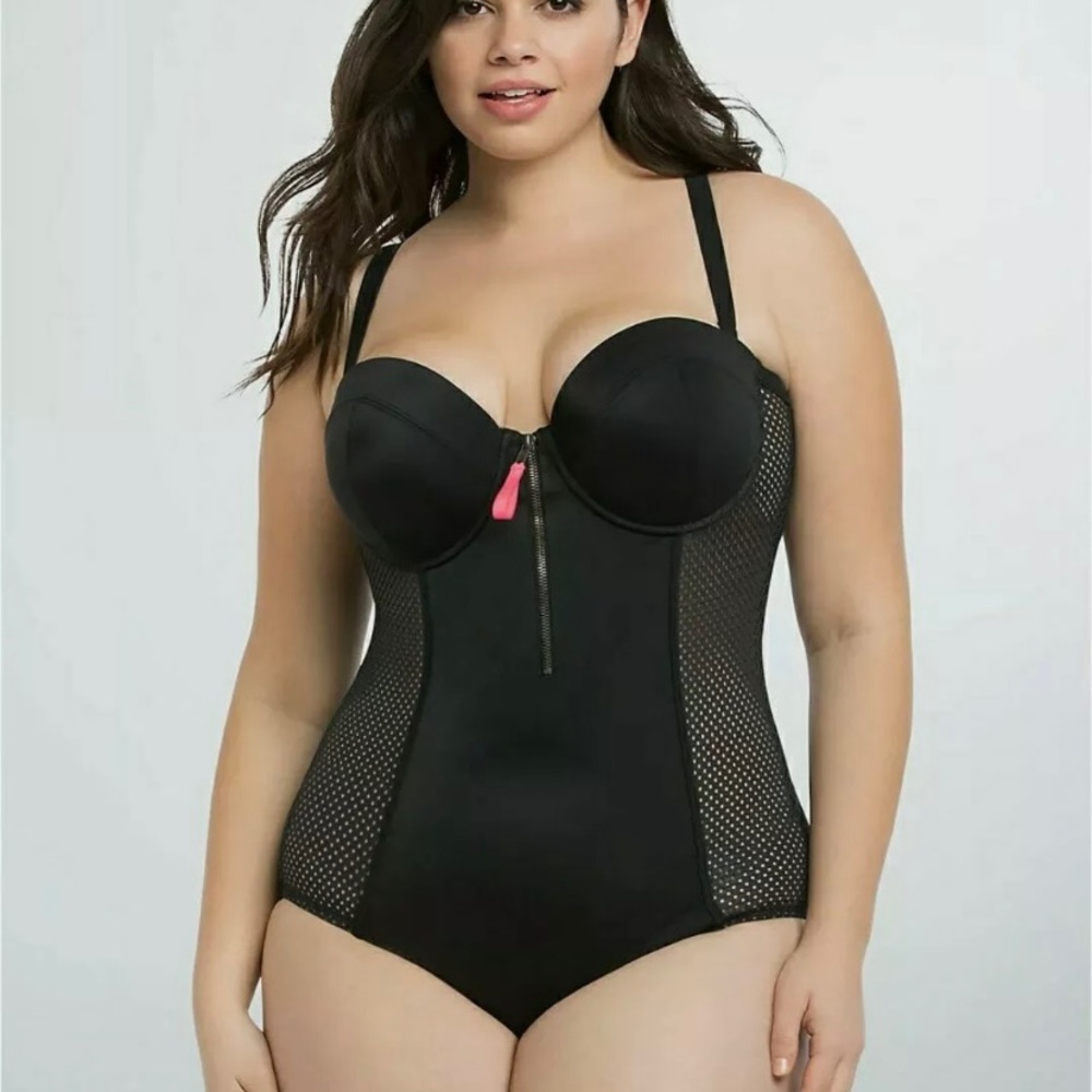 Torrid Size 0/12 Black One Piece Swimsuit EUC